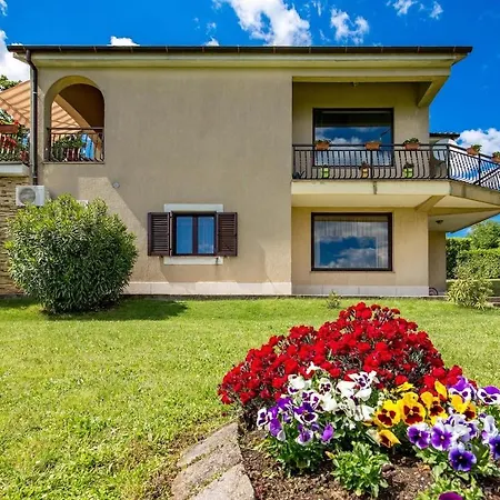 Sweet Appartement Marinici (Primorsko-Goranska)